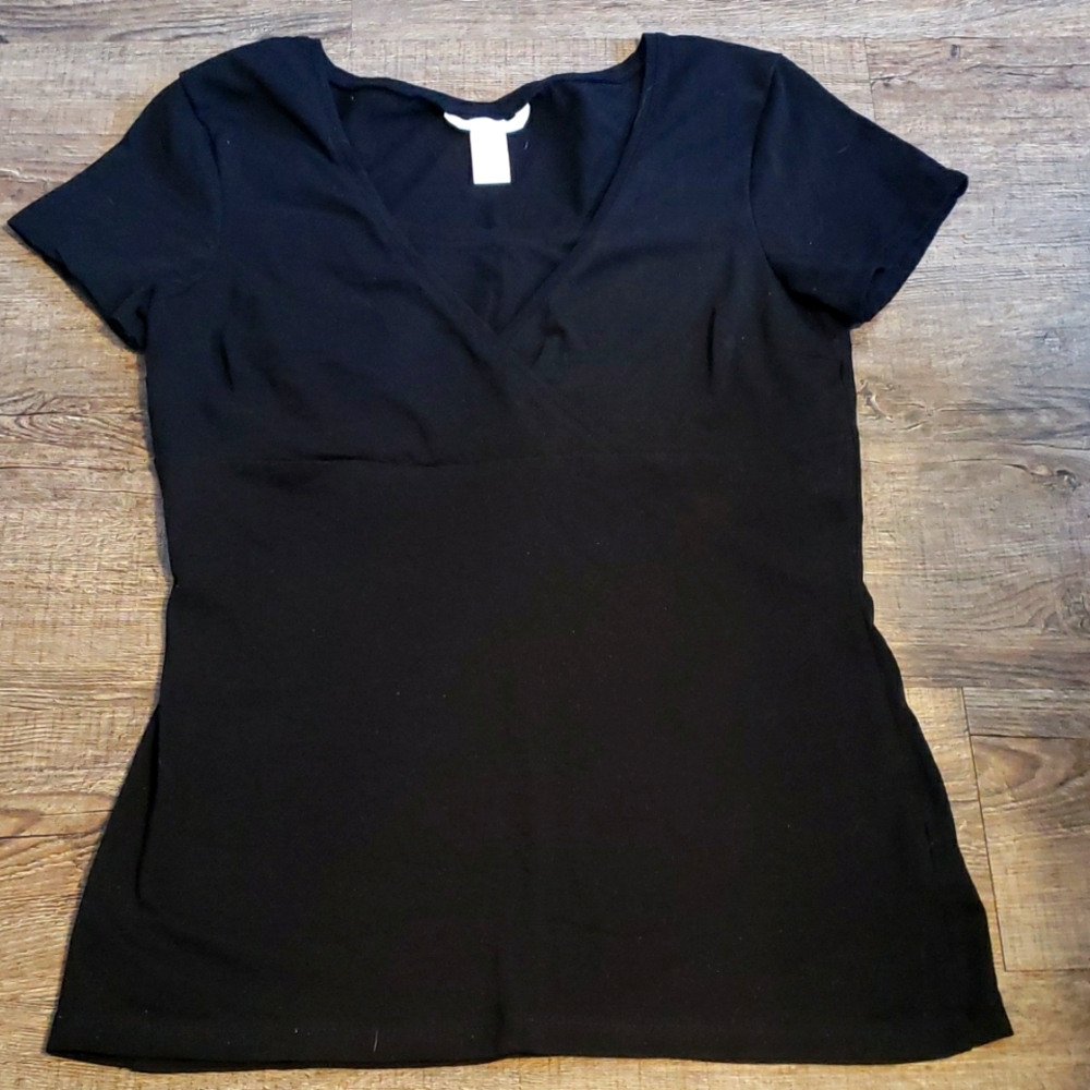 NWOT  H&M  Maternity Shirt  sz M